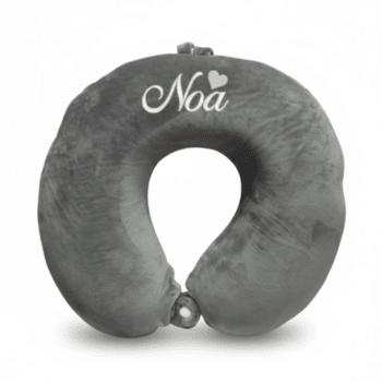 כרית טיסה אפורה עם רקמה