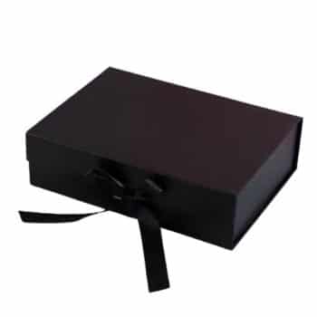 קופסא מתקפלת מגנט שחורה