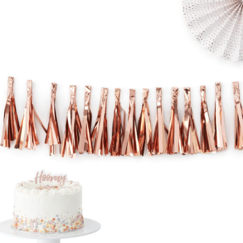 קישוט טאסלים רוז גולד