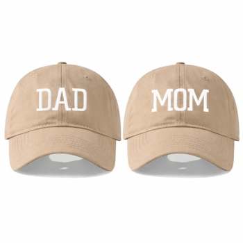 זוג כובעים עם רקמה DAD MOM